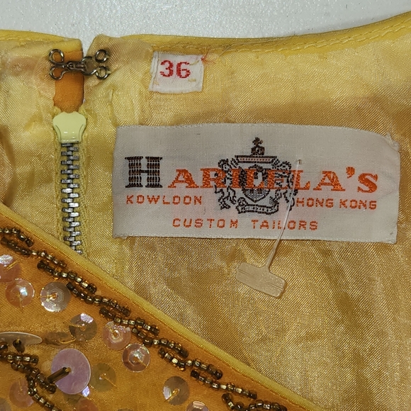 60s embroidered top. Size S/M. Yellow. HARILELA'S. sequined, bids. Sleeveless. - Picture 7 of 10